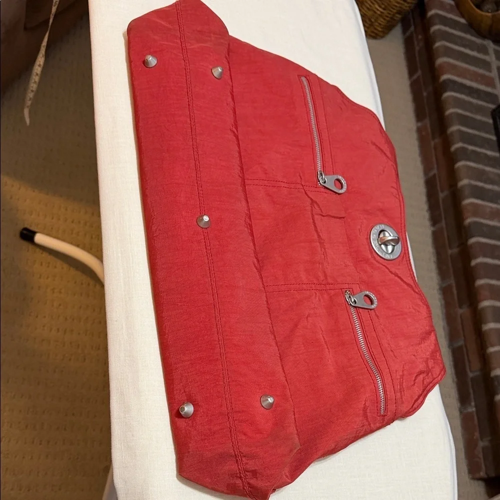 Baggallini Red Hobo Shoulder Bag Purse, Silver-Tone Accents.  Multiple Pockets.